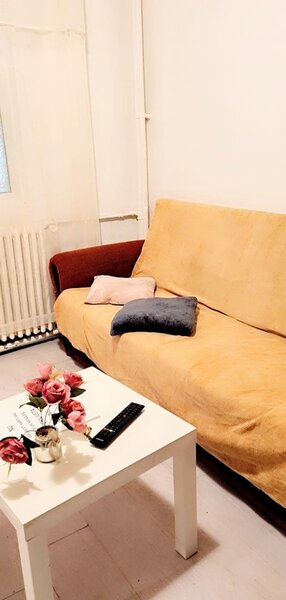 Domnesti, Darvari, Statie STB 431, 422, parcare gratuita ,terasa proprie